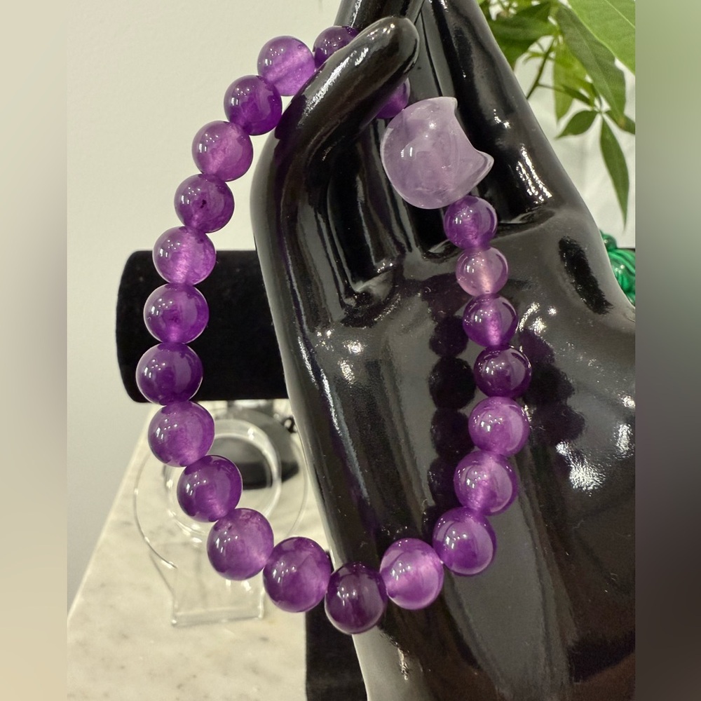 Natural Amethyst Cat-Shaped Charm Bracelet for Women